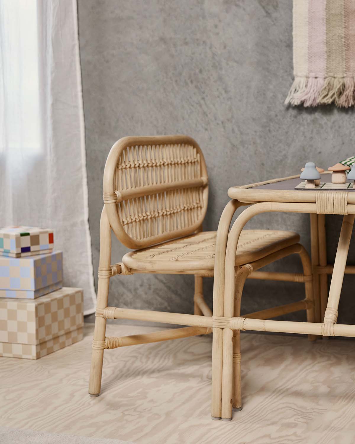 Nana Mini Barnbänk, Natur