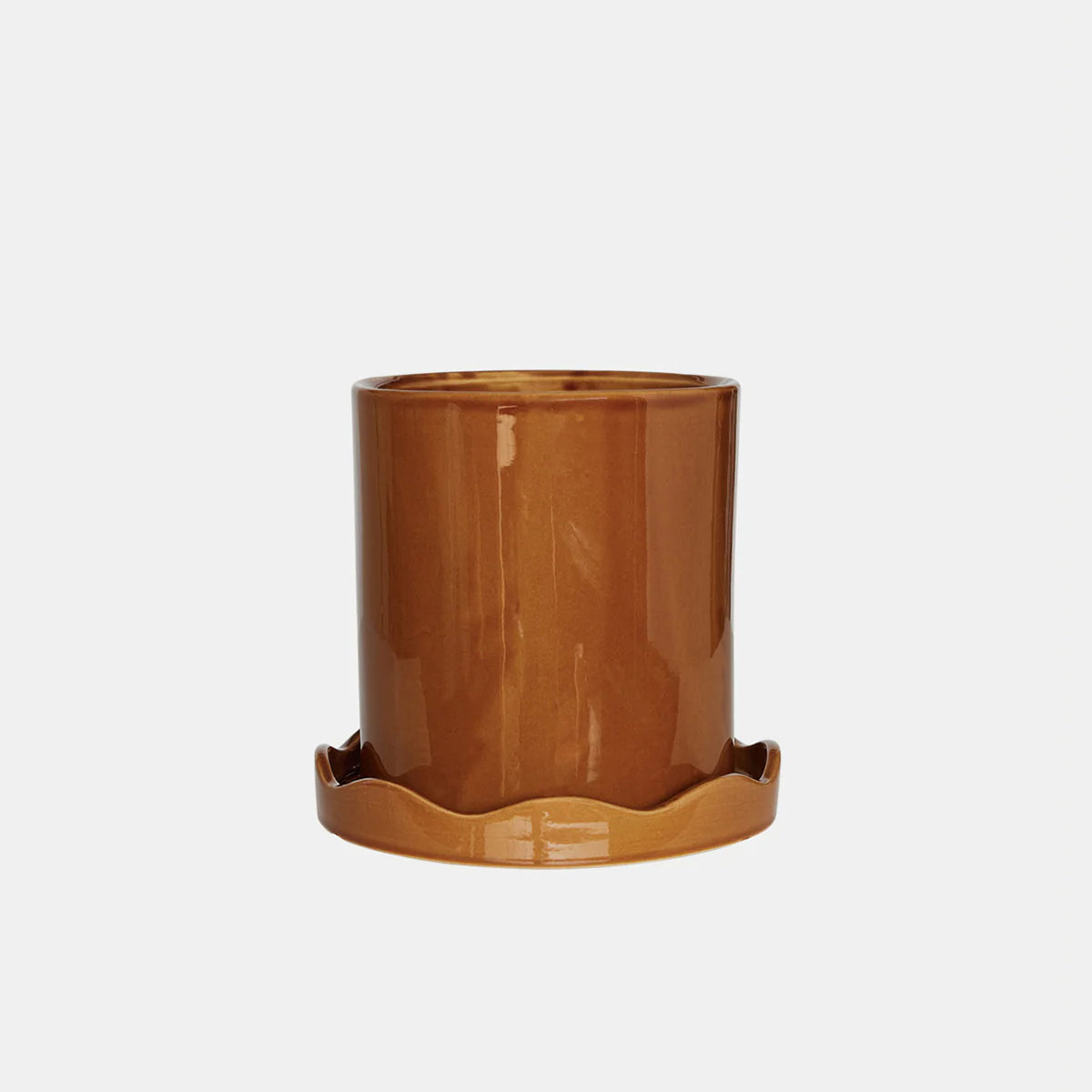 OYOY-L301403-Nami-Pot-with-saucer-Small_d8a2fedf-6579-464e-898a-891f127c151b.webp