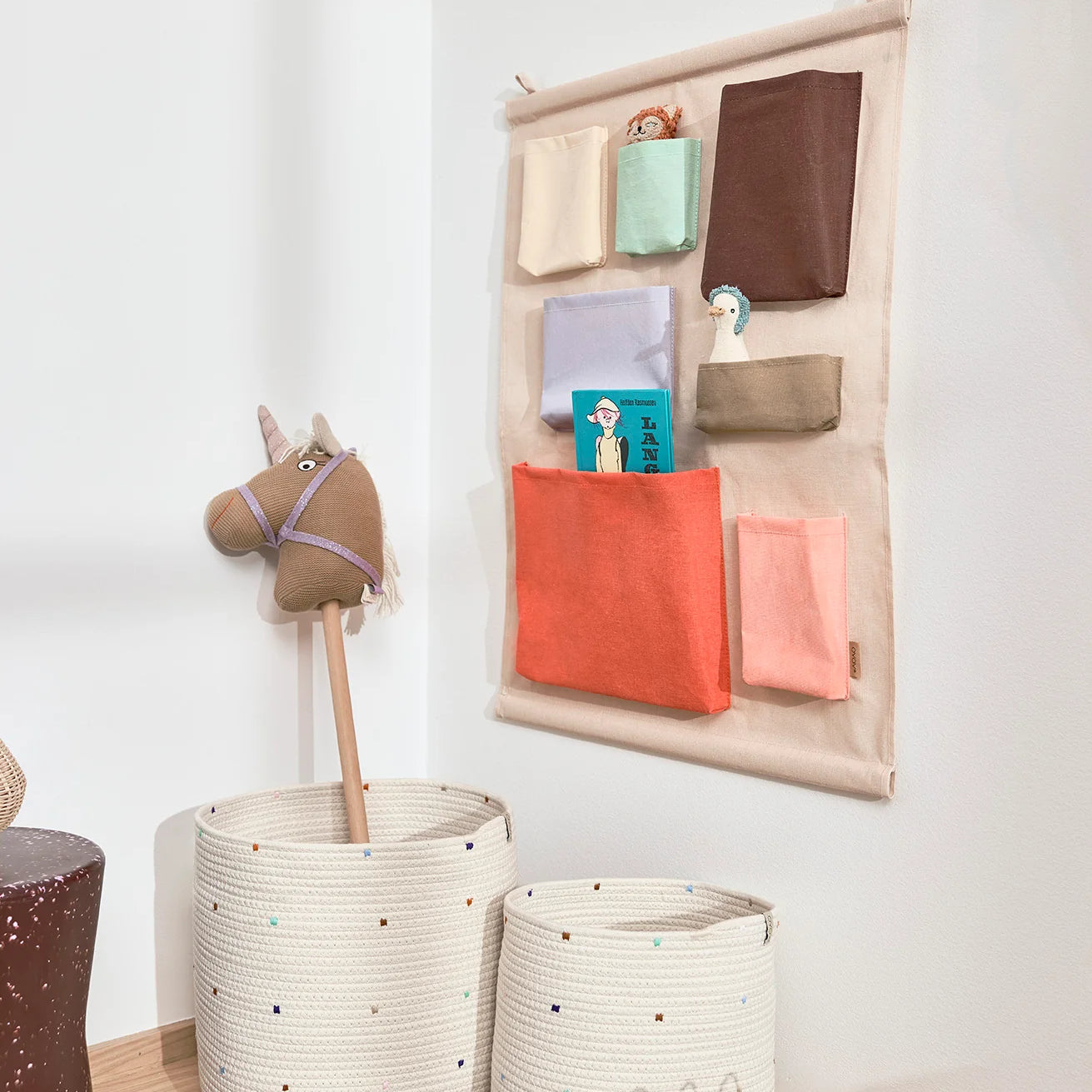 OYOY-M107713-Saga-Wall-Storage-M107719-Konfetti-Cotton-Rope-Basket-M107655-Ummi-Hobby-Unicorn_da1b2a43-d3aa-4d67-9a53-754b075dfe3b.webp