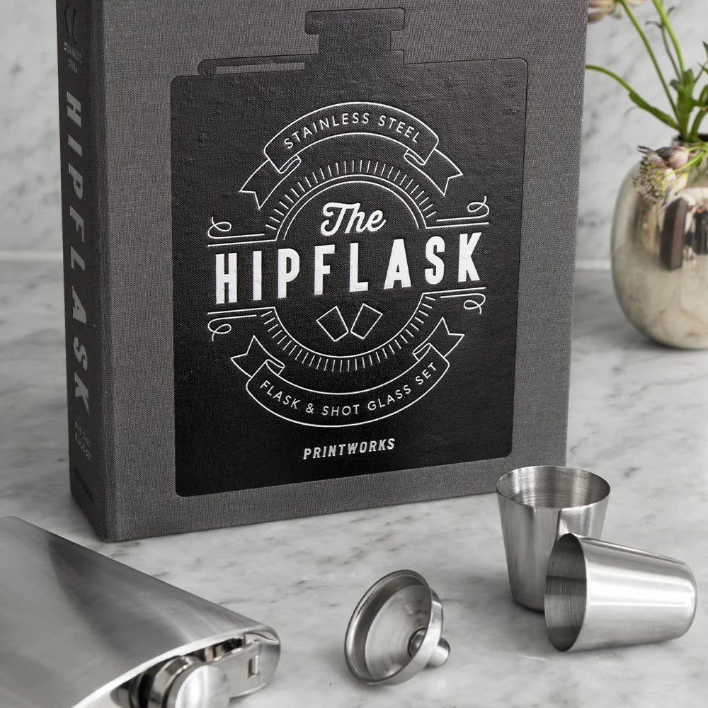 Printworks_Essentials_HipFlask_mood_1.webp