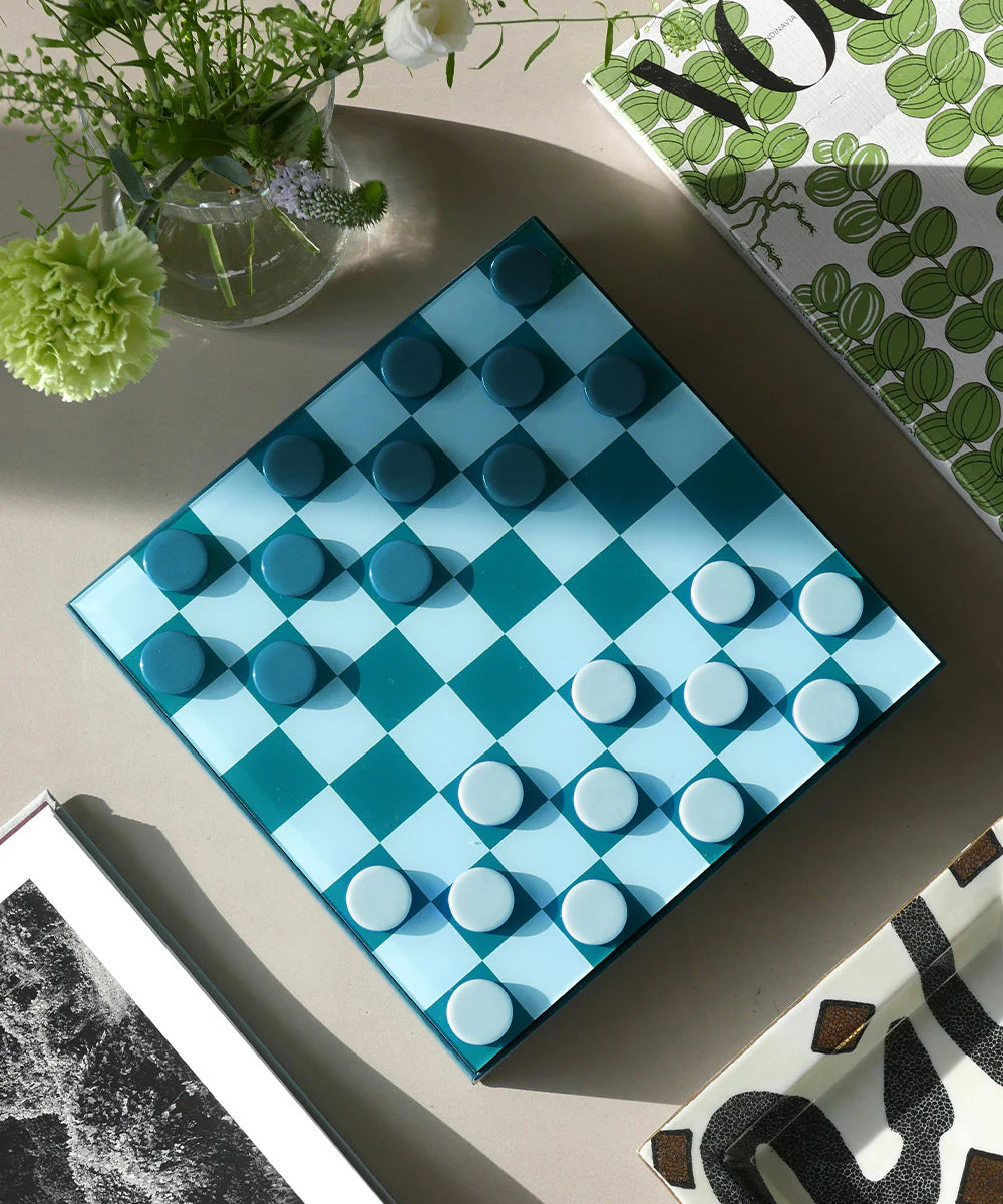 Printworks_Games_ClassicCheckers_mood_2_eb15e18e-b18d-4642-a75b-9c64f2b890d4.webp