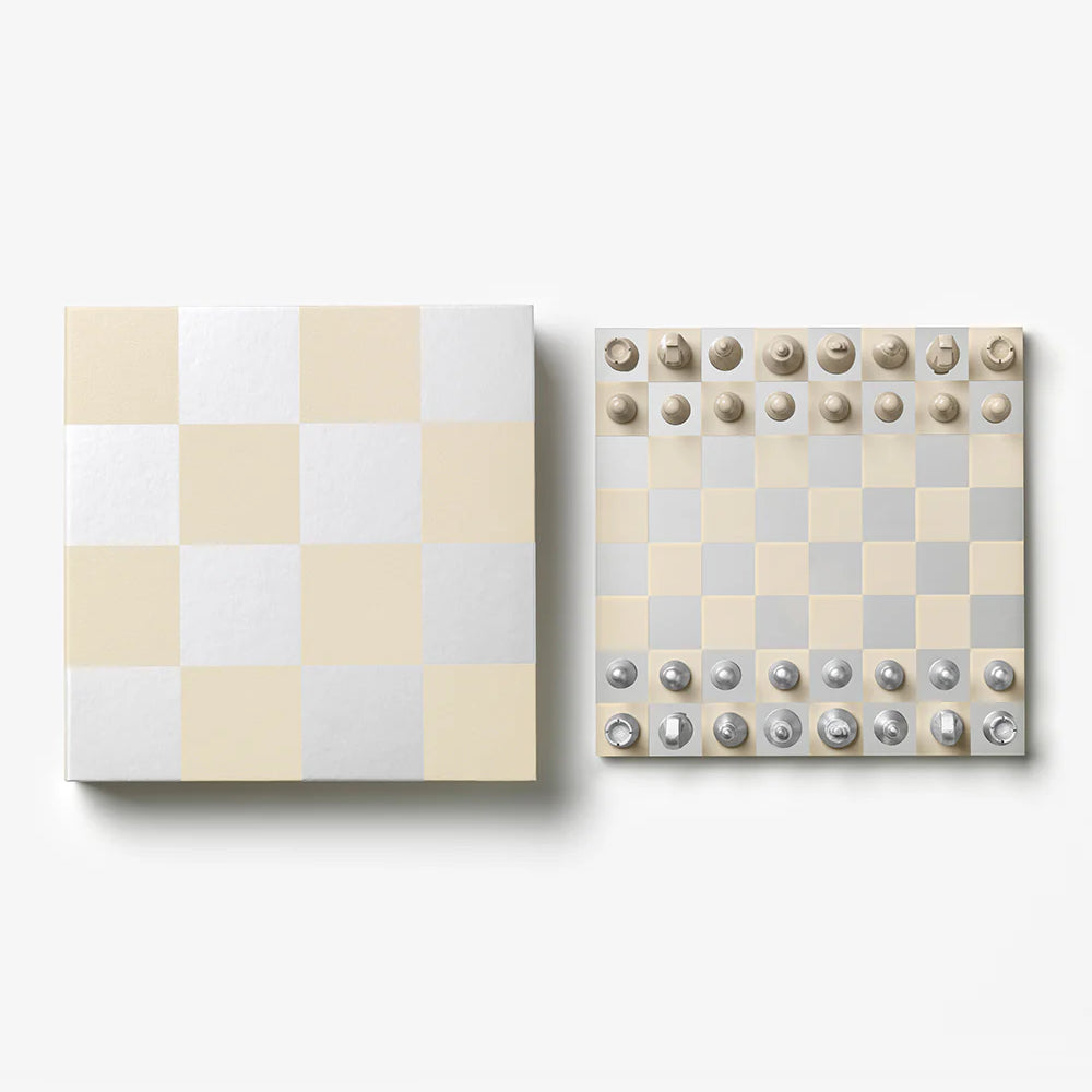 Printworks_art-of-games_chess-mirror_2.webp