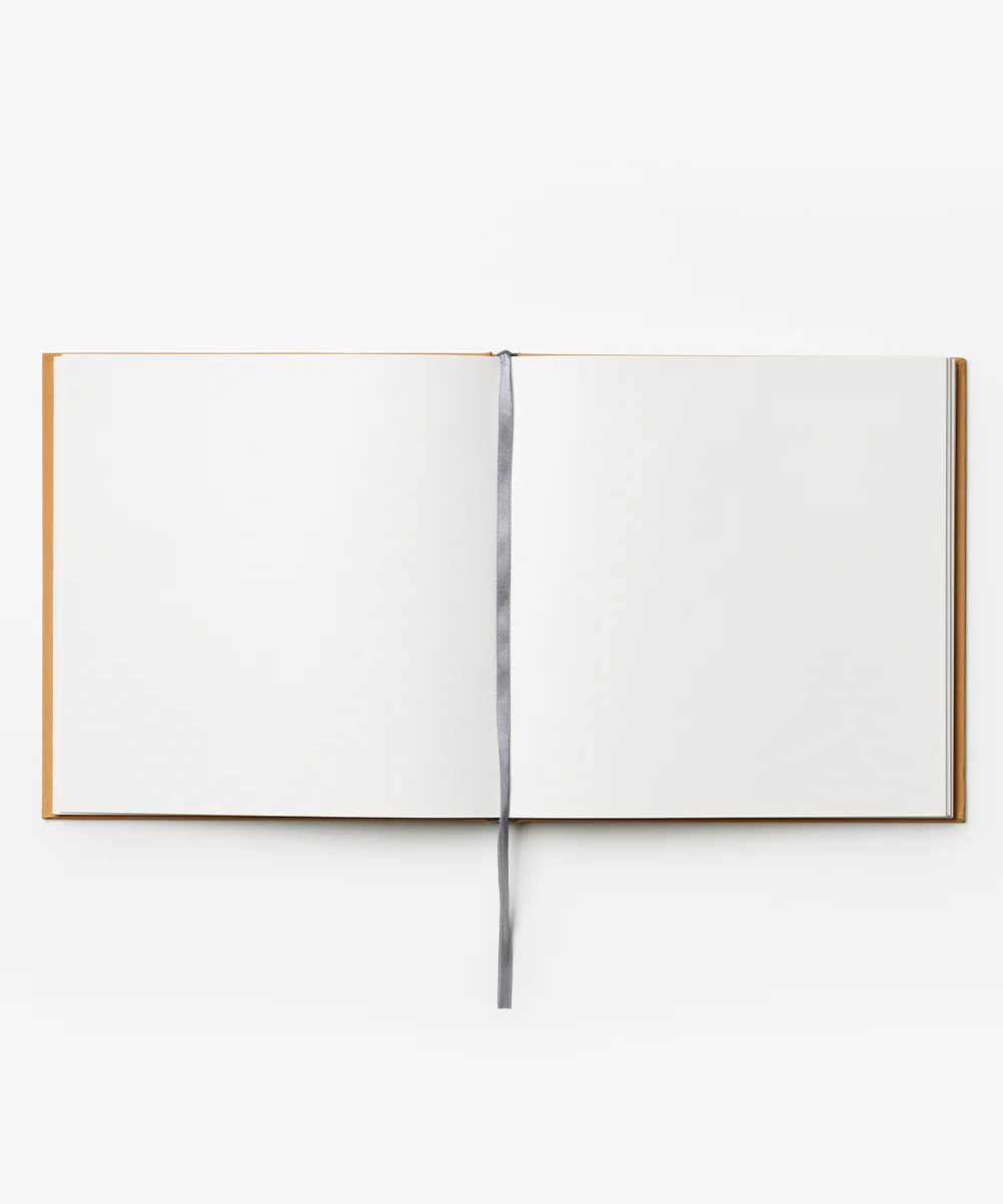 Printworks_guest-book_beige_2.webp