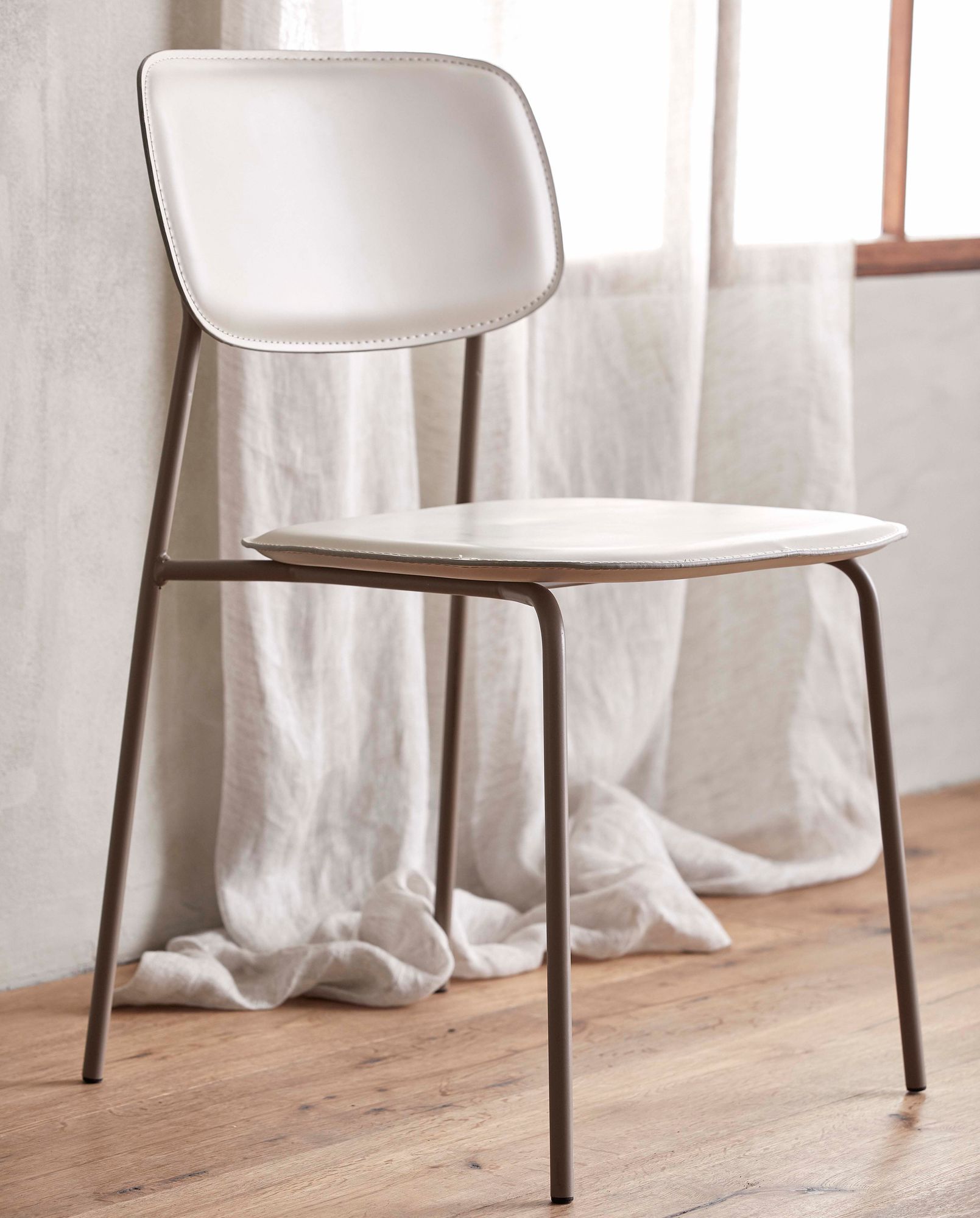 ESA Matstol, Beige