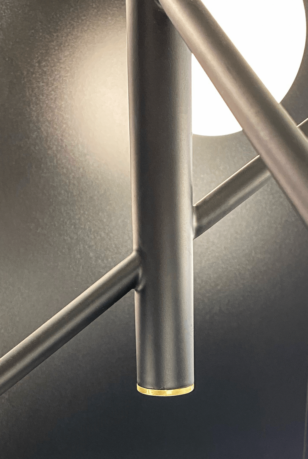 Aneta Lighting AKROBAT taklampa, svart - Azalea Home