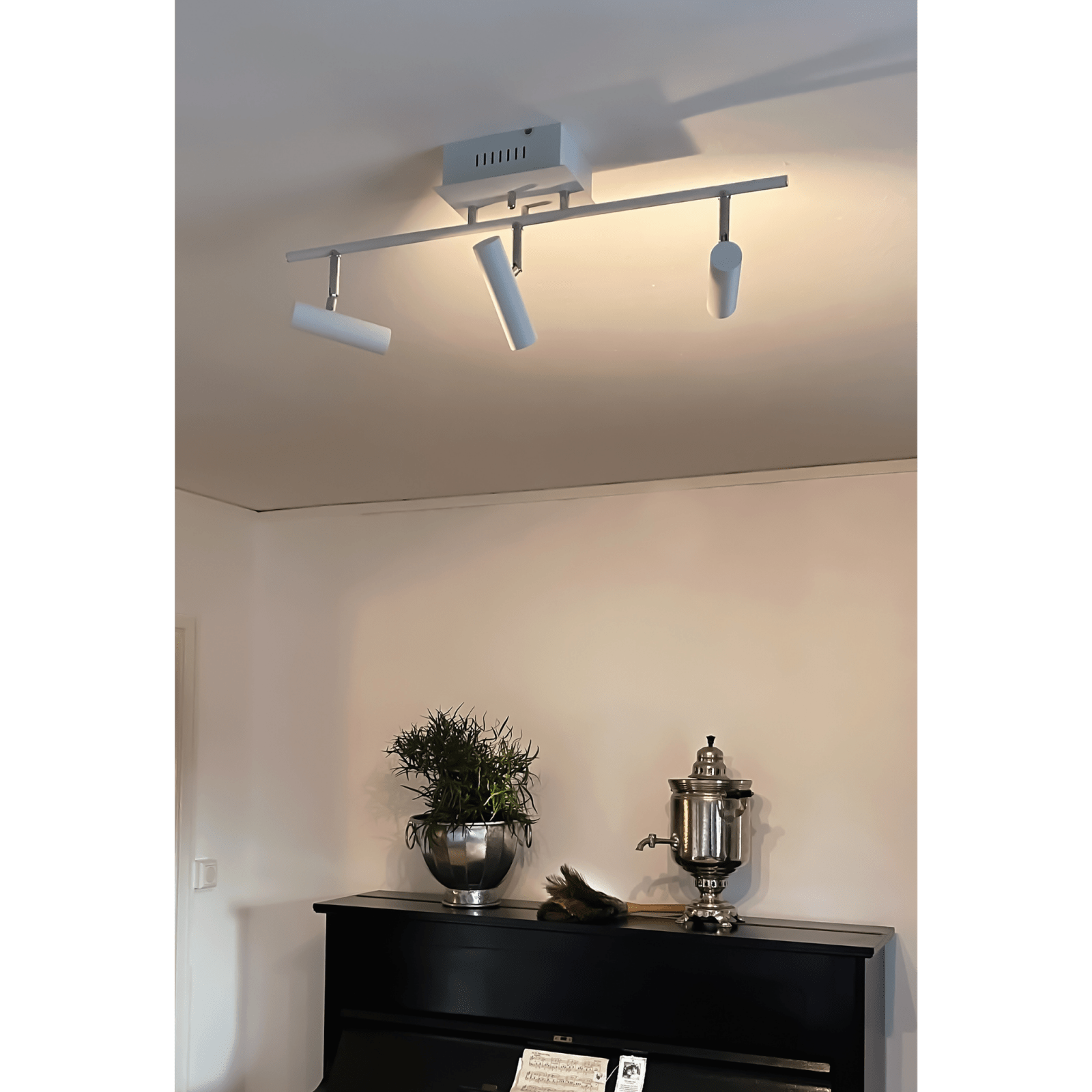 Aneta Lighting ARTIC takspot rak 3:a, vit - Azalea Home