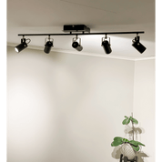 Aneta Lighting CILINDRO takspot 5:a rak, svart/matt mässing - Azalea Home