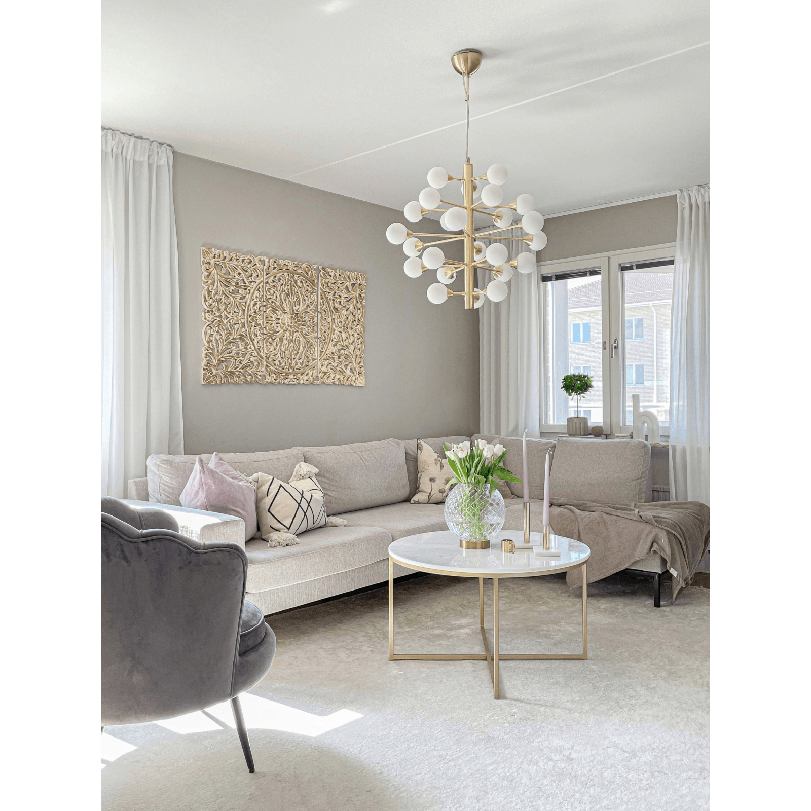 Aneta Lighting COSMOS taklampa 24 - arm, matt mässing/vit - Azalea Home