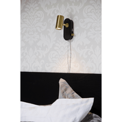 Aneta Lighting GUSTO väggspot, svart/mässing - Azalea Home
