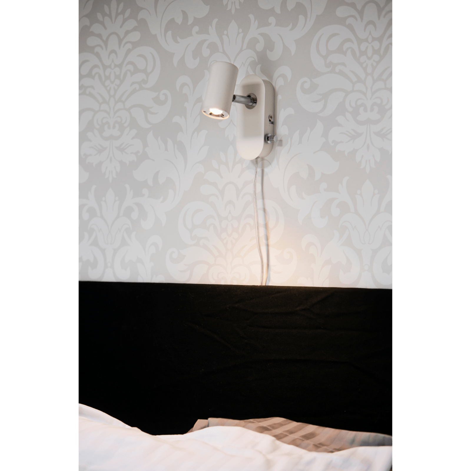 Aneta Lighting GUSTO väggspot, vit - Azalea Home