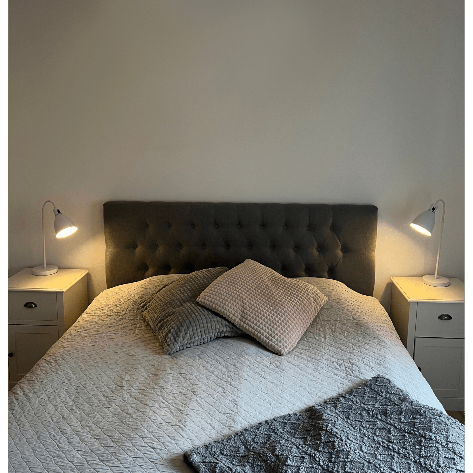 Aneta Lighting IDRE bordlampa, vit - Azalea Home