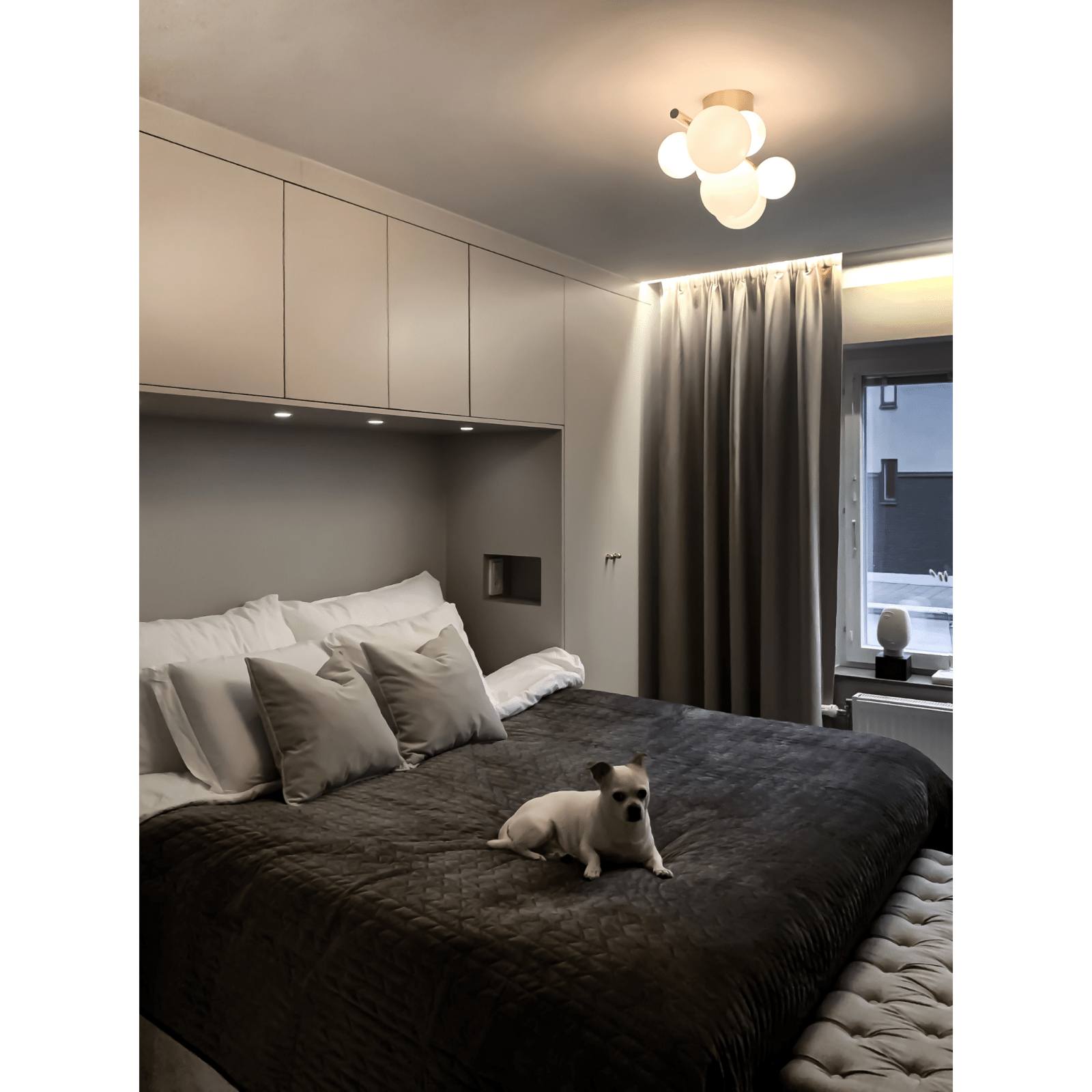 Aneta Lighting MOLEKYL plafond, matt mässing/vit - Azalea Home