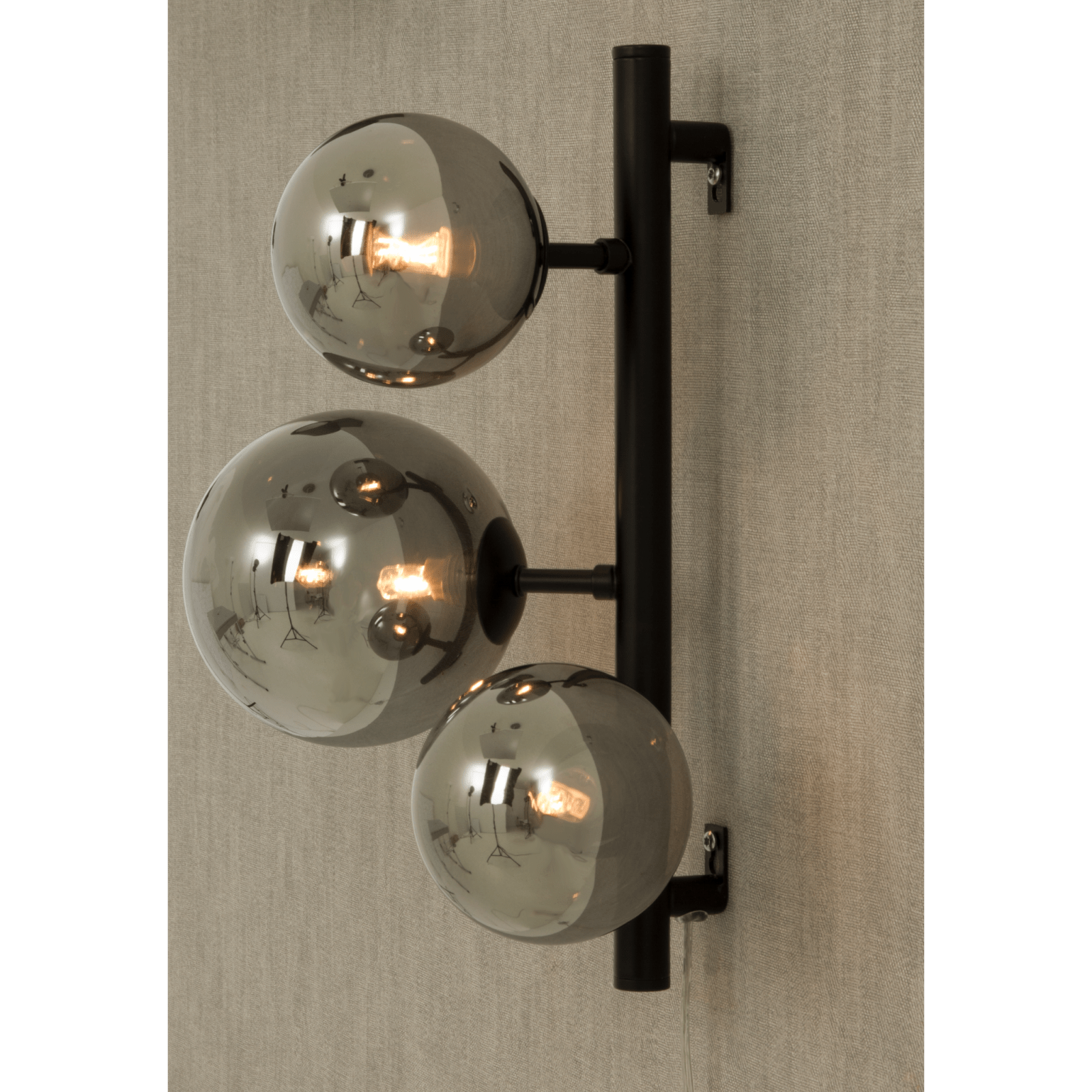 Aneta Lighting MOLEKYL vägglampa, svart/rök - Azalea Home