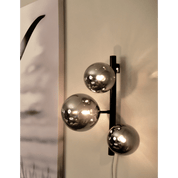 Aneta Lighting MOLEKYL vägglampa, svart/rök - Azalea Home