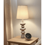 Aneta Lighting NINA bordslampa, beige/naturvit - Azalea Home