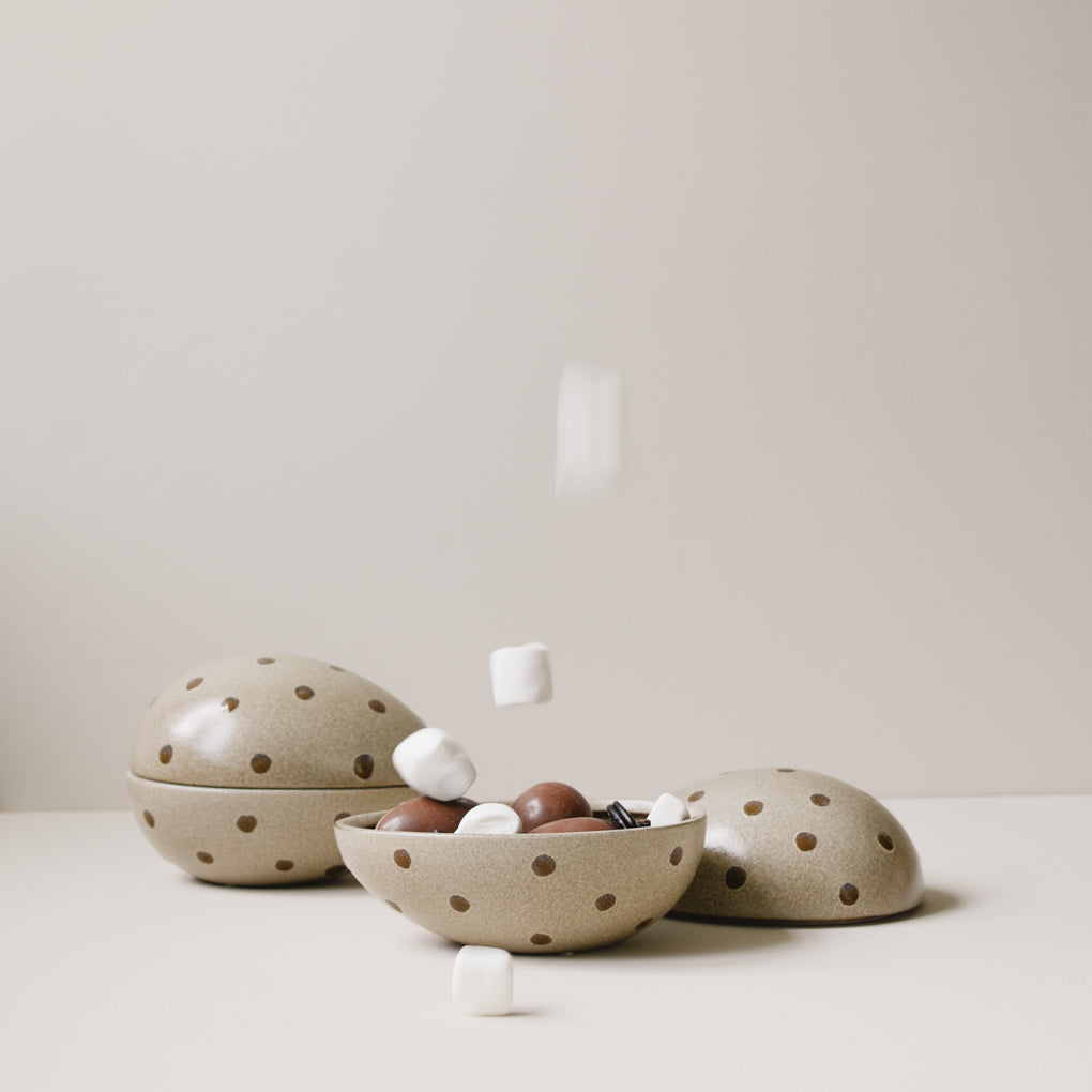 NEST Skål Påskägg, Beige Dot