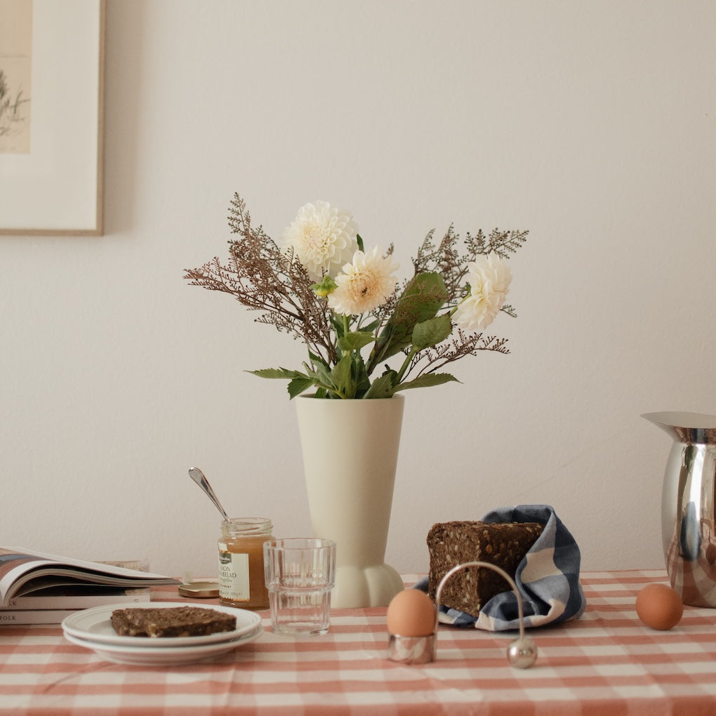 FLORA Vas, Creme