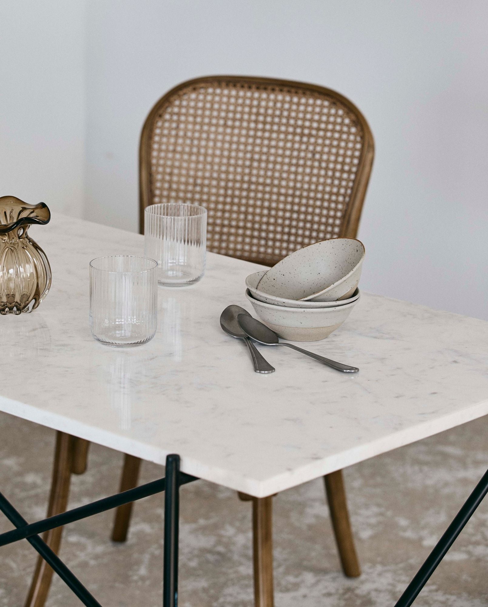 DEE Skrivbord, Vit Marmor