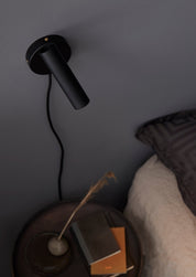 Belid Vägglampa Slender svartstruktur/mässing - Azalea Home