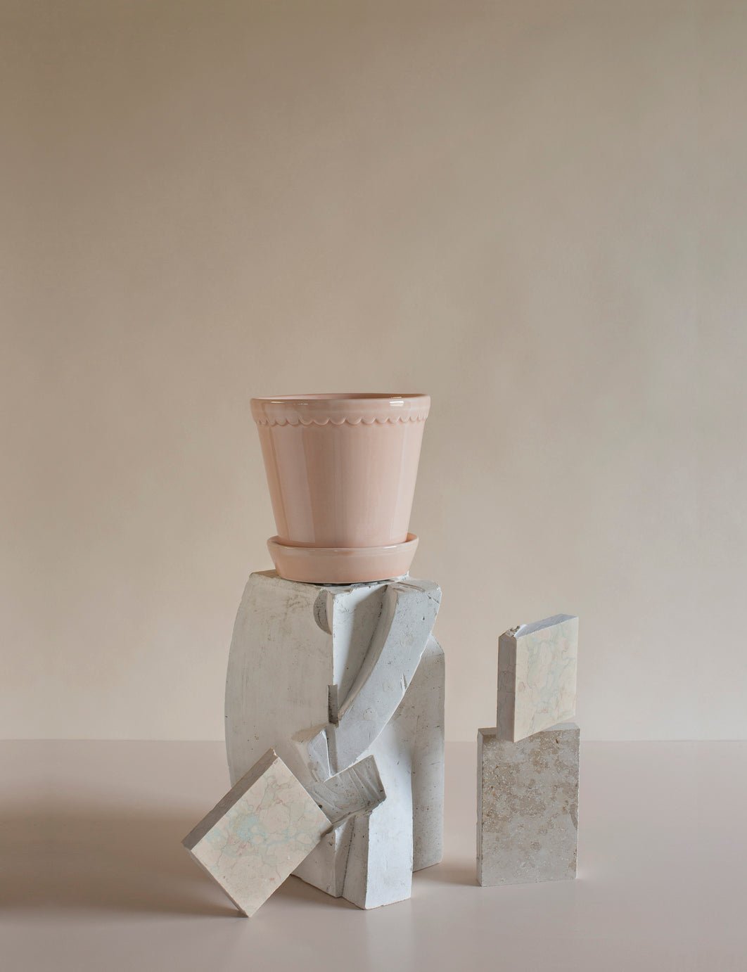 Bergs Potter Helena Kruka med Fat Ø18 cm, Quartz Rose - Azalea Home