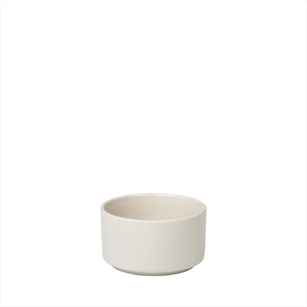 blomus_63699_olivebowl_Moonbeam_MIO_201801161024511000_b8ad5ff5-a9f7-408e-8c21-8996718d397f.jpg