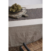 Boel & Jan Julia Löpare 40x140, Svart - Azalea Home