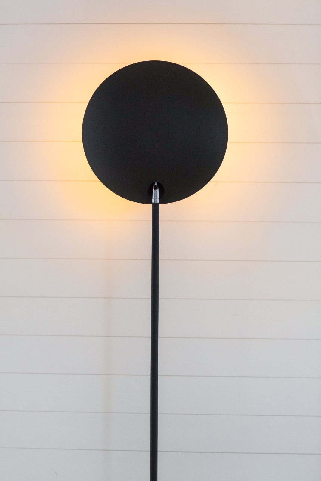 By Rydéns Captain Uplight slim golvlampa sandsvart - Azalea Home