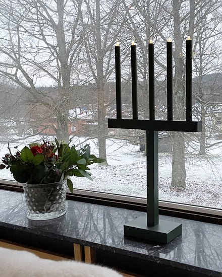 By Rydéns Glimmer Adventsljusstake mörkgrön - Azalea Home