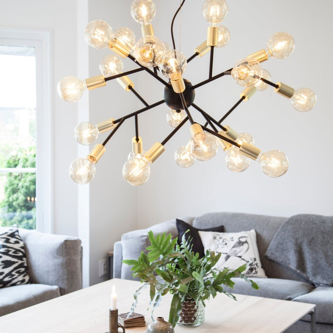By Rydéns Heroes taklampa svart matt - Azalea Home
