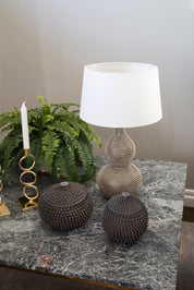 By Rydéns Lofty bordslampa H55 cm satin/vit skärm - Azalea Home