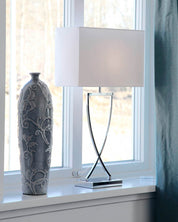 By Rydéns Omega bordslampa H69 cm krom/vit - Azalea Home