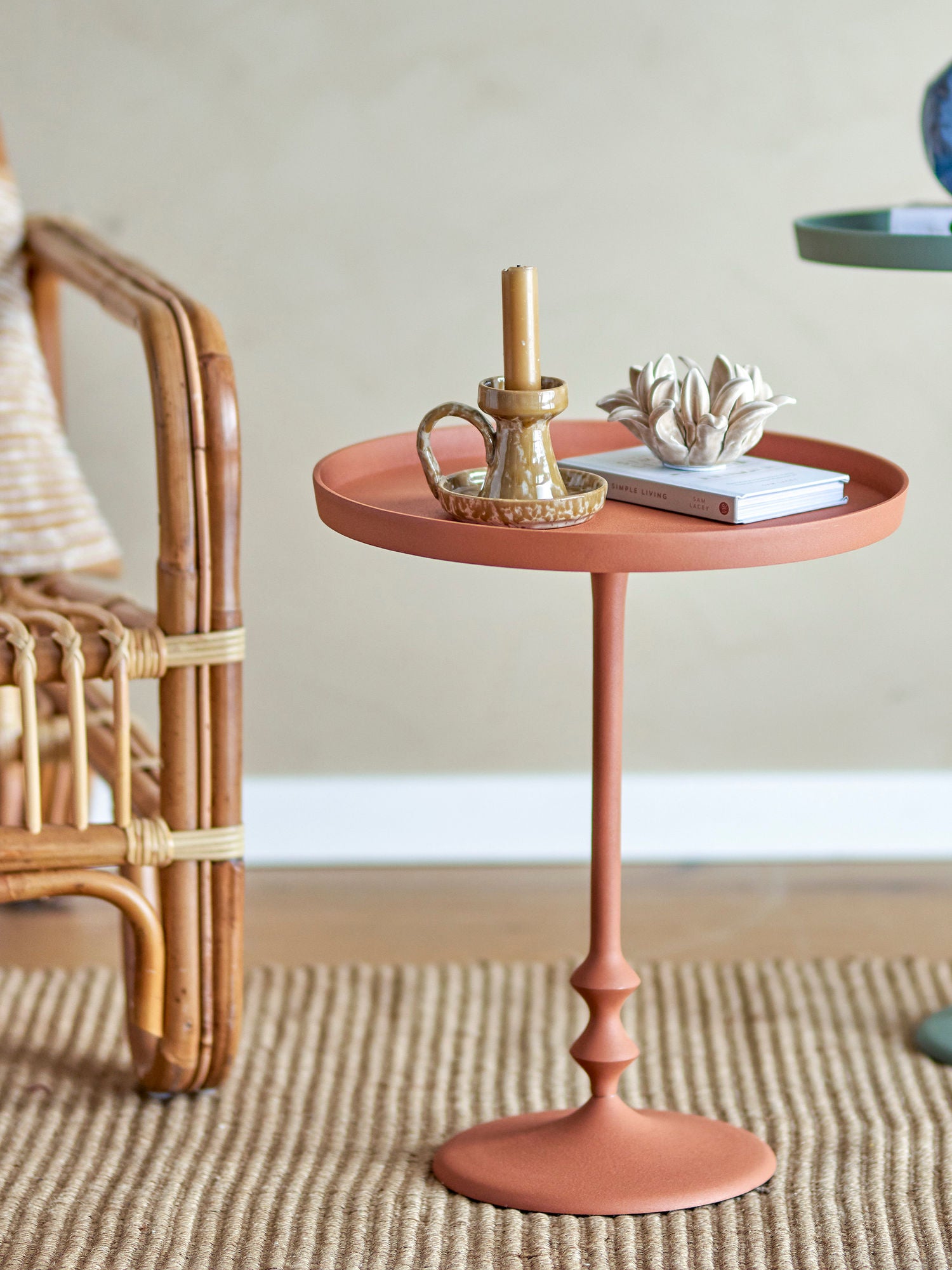 Anjou Sidobord, Orange