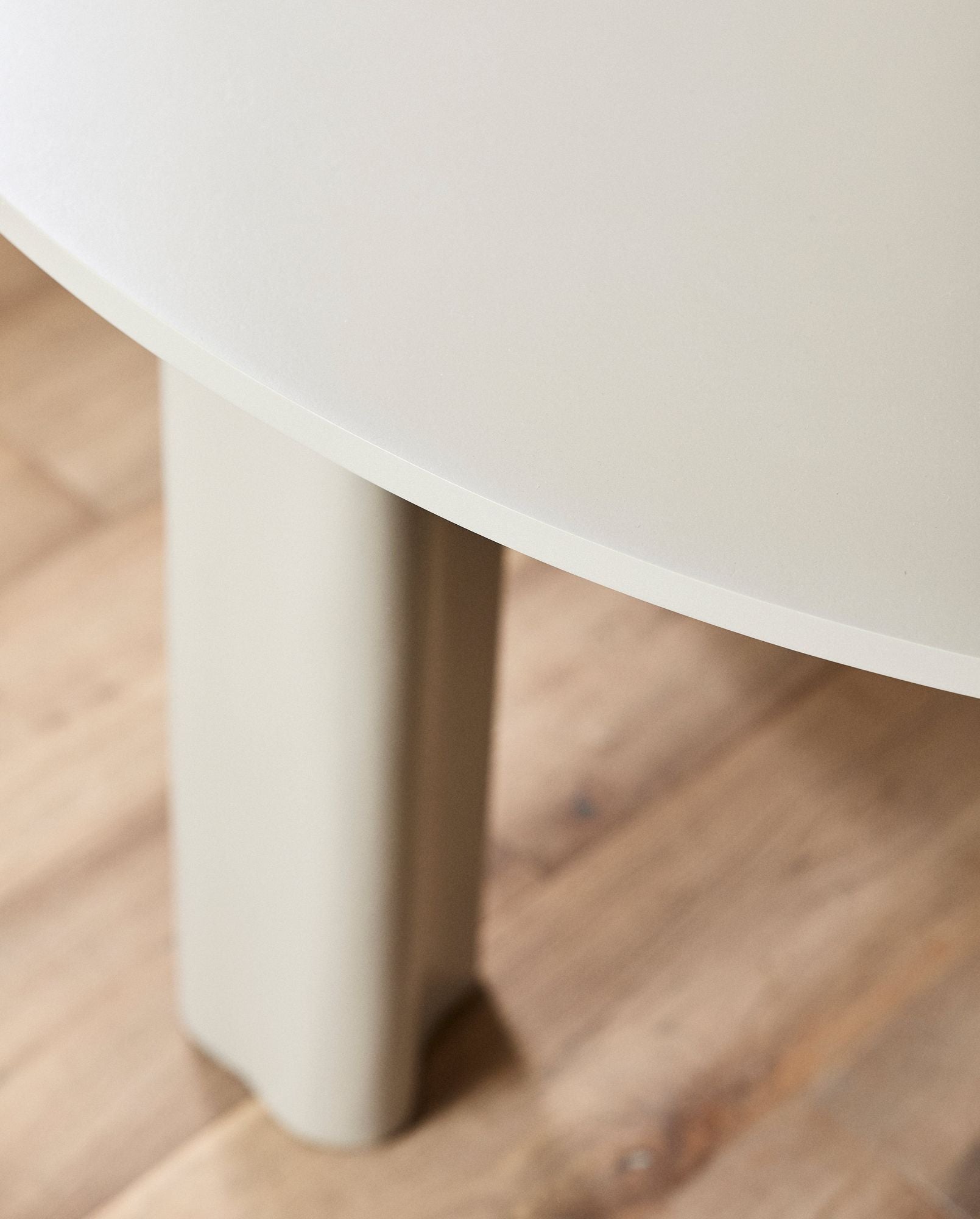 ENVO Matbord Ø120, Beige