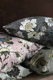 Ceannis Flower Linen Kuddfodral 50x50cm, Svart - Azalea Home