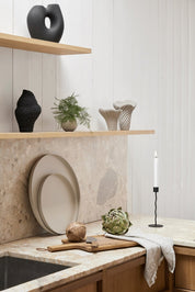 Cooee Design Curved Ljusstake 23cm, Svart - Azalea Home