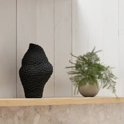 Cooee Design Isla Vas 20cm, Svart - Azalea Home