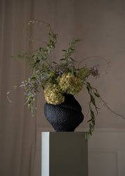 Cooee Design Isla Wide Vas, Svart - Azalea Home
