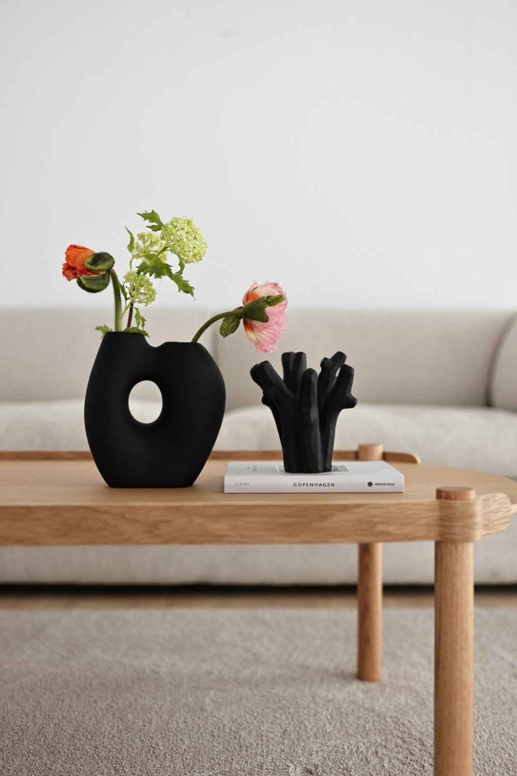 Cooee Design The Coral Tree Skulptur, Coal - Azalea Home