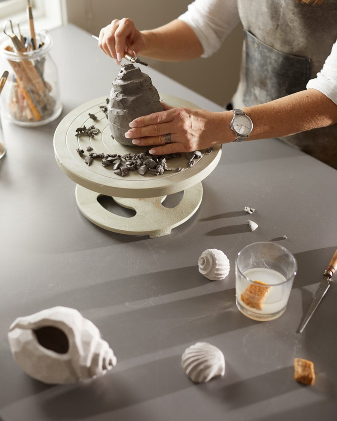 Cooee Design The Pear Shell Skulptur, Limestone - Azalea Home
