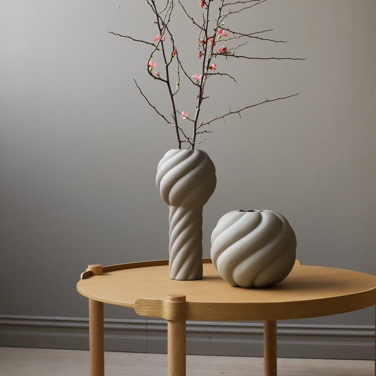 Cooee Design Twist Pillar Vas 34cm, Sand - Azalea Home
