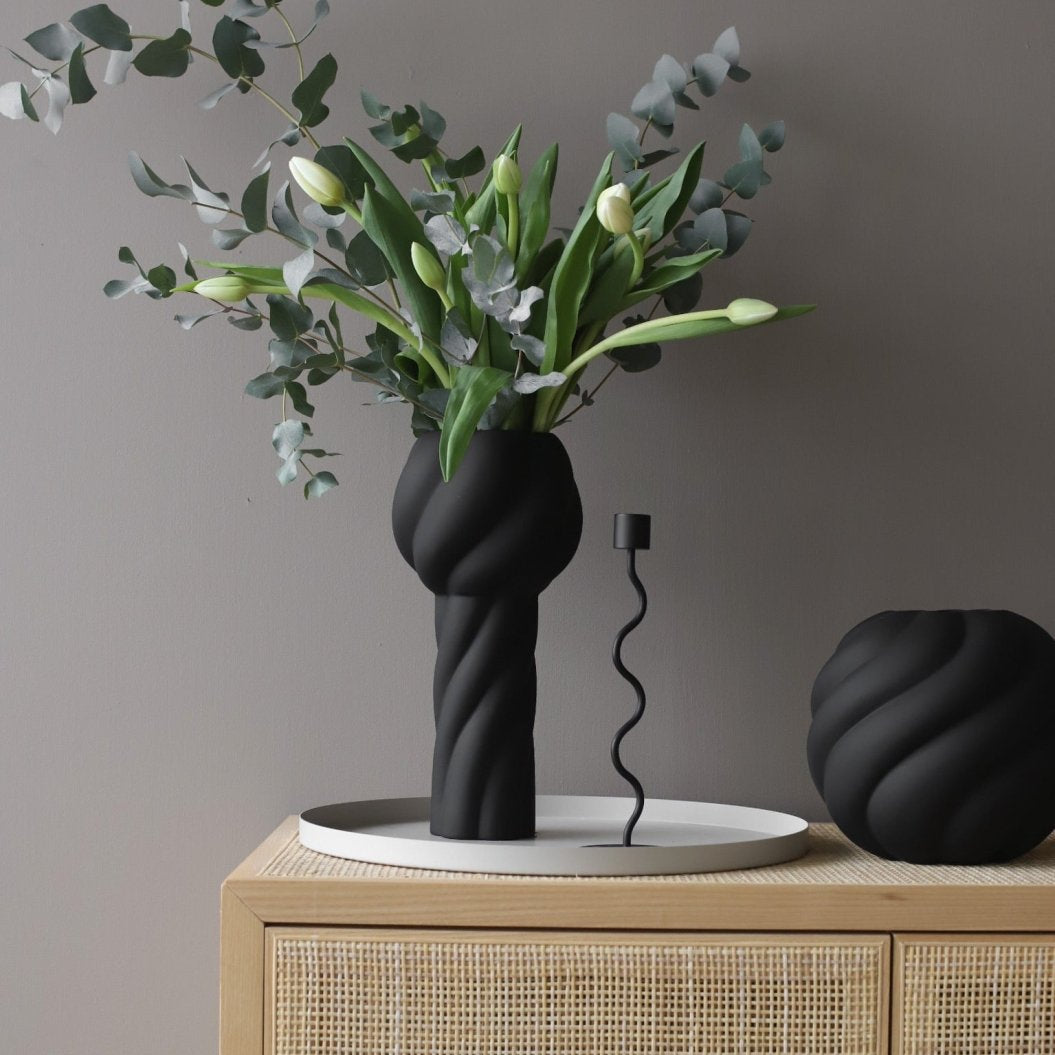 Cooee Design Twist Pillar Vas 34cm, Svart - Azalea Home