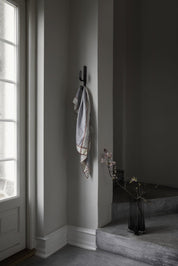 Cooee Design Woody Väggkrok, Svart - Azalea Home