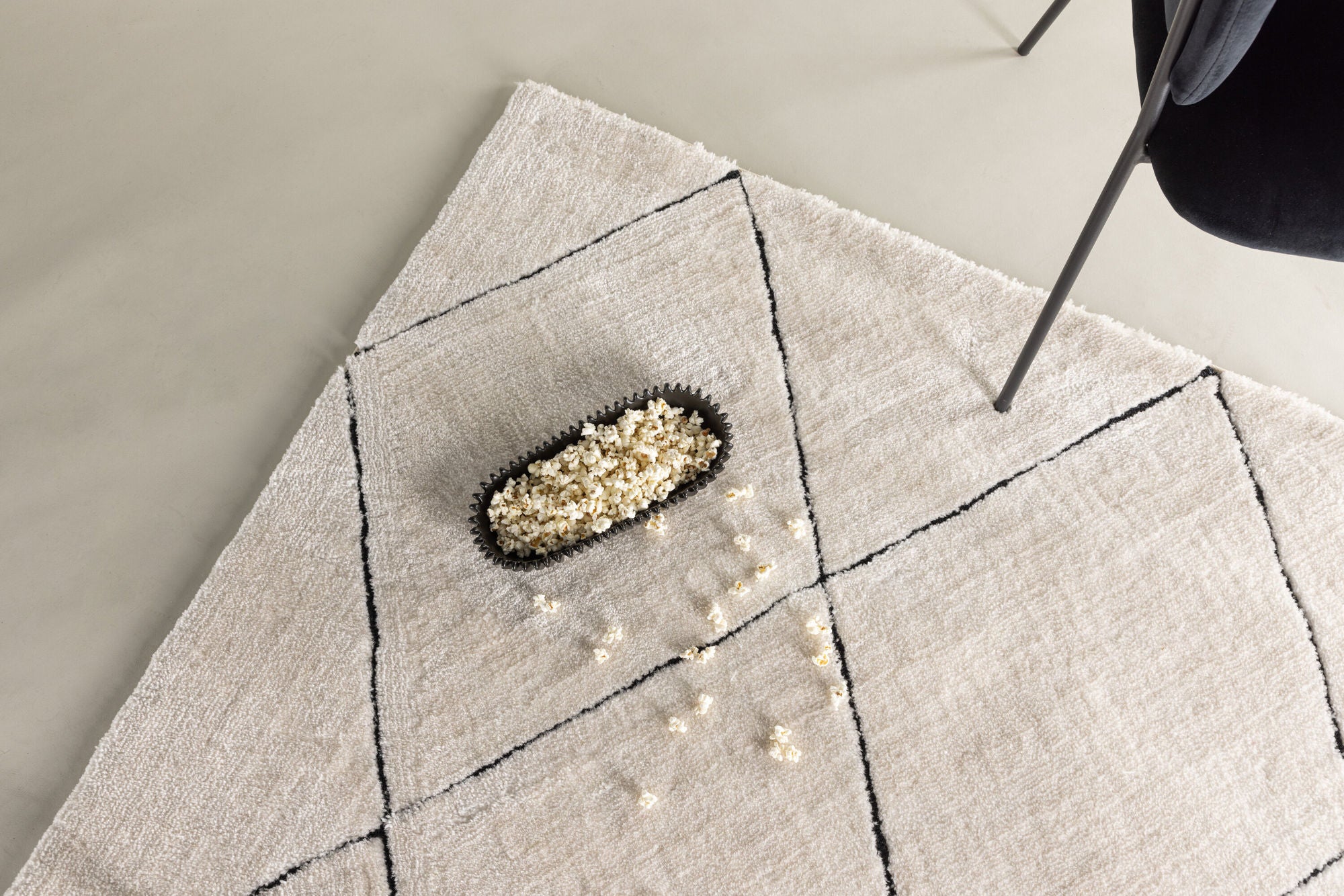 Patrik Matta 230x160, Vit