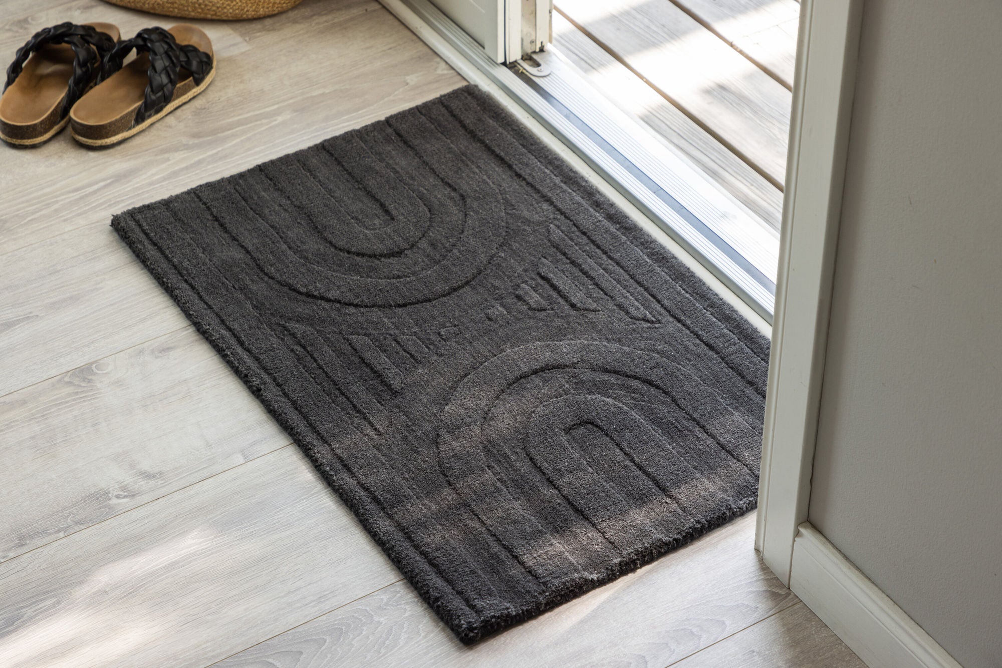 Nora Ullmatta 50x80, Grå