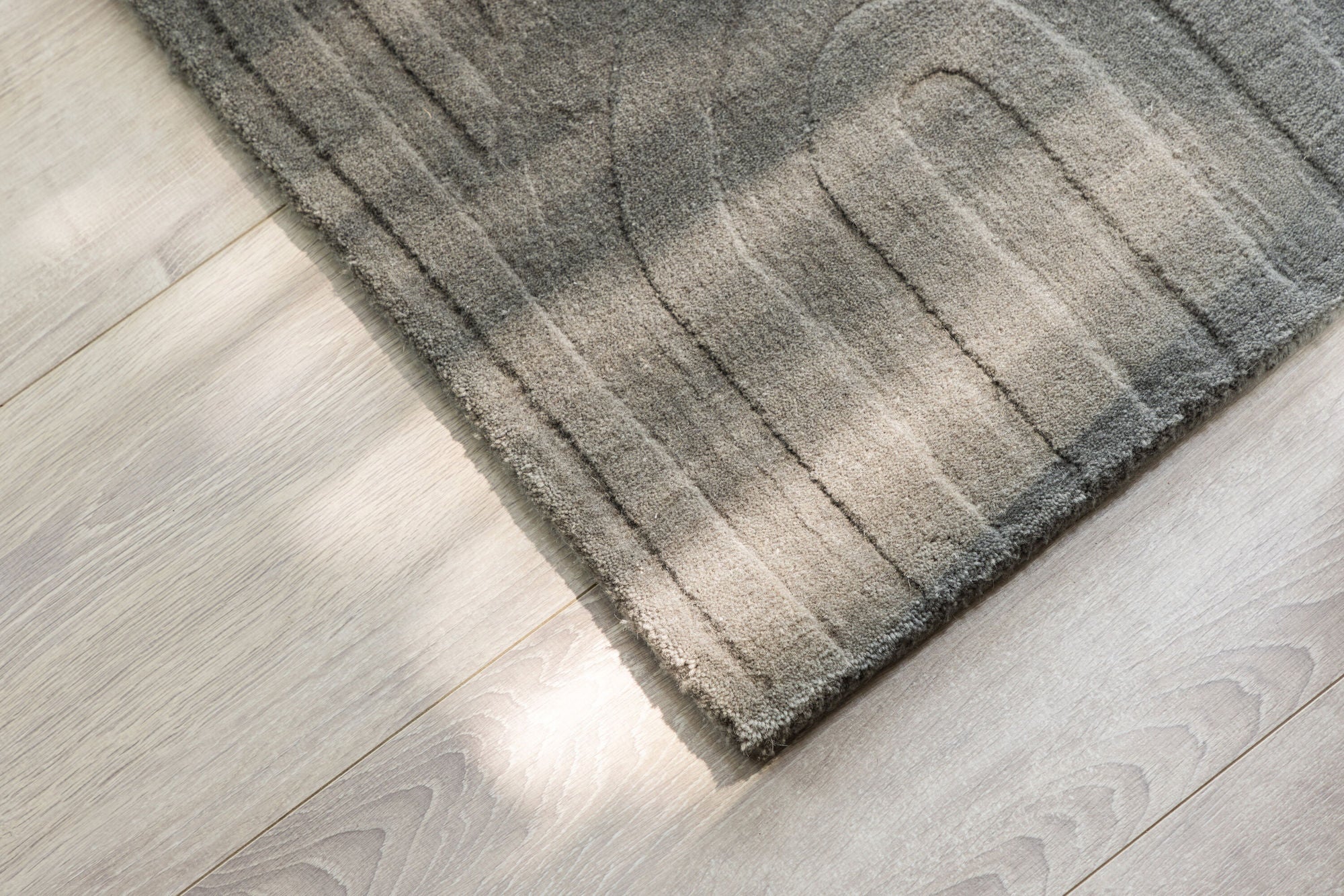 Nora Ullmatta 50x80, Silver