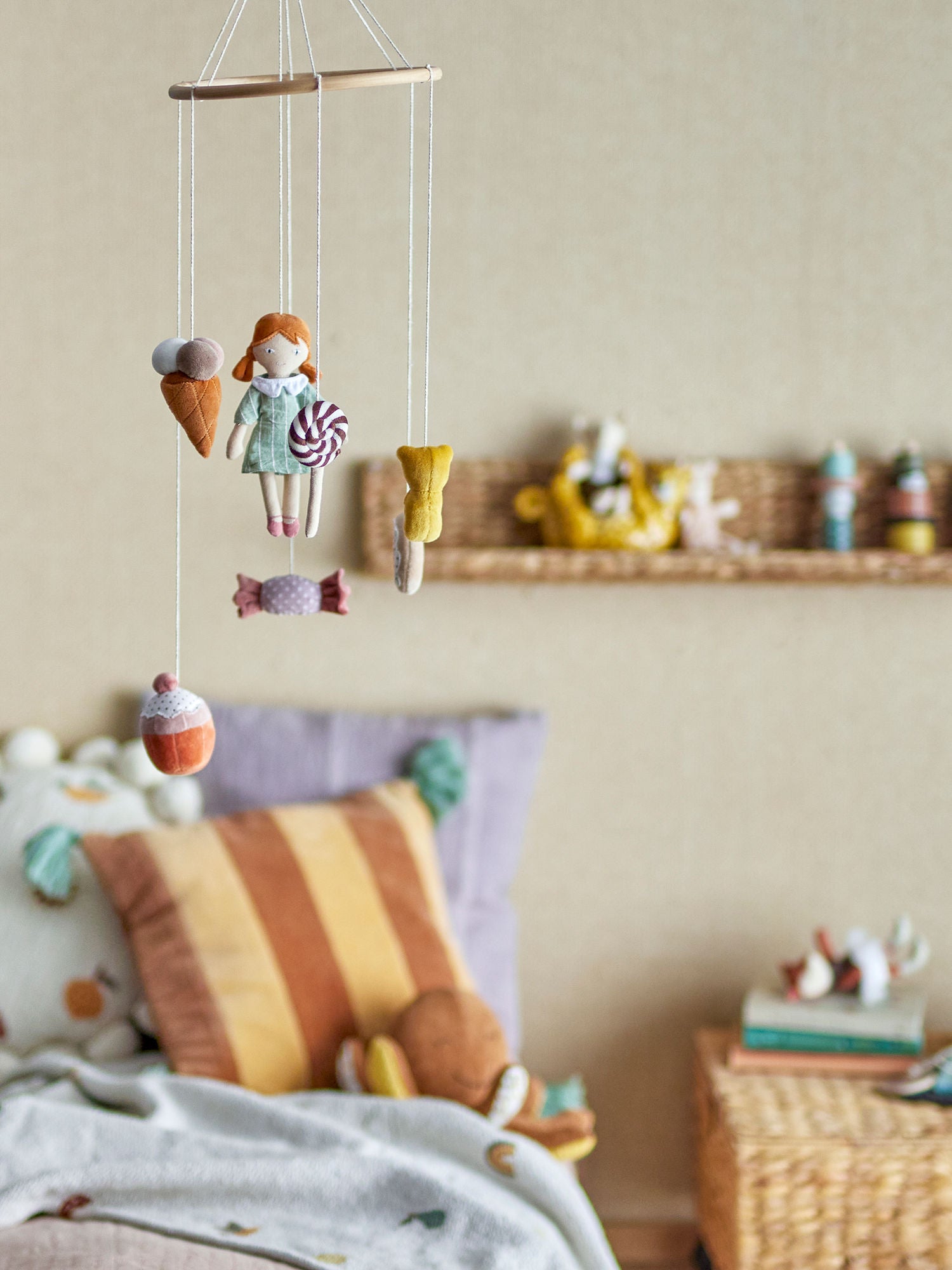 Rosana Babymobil, Brun