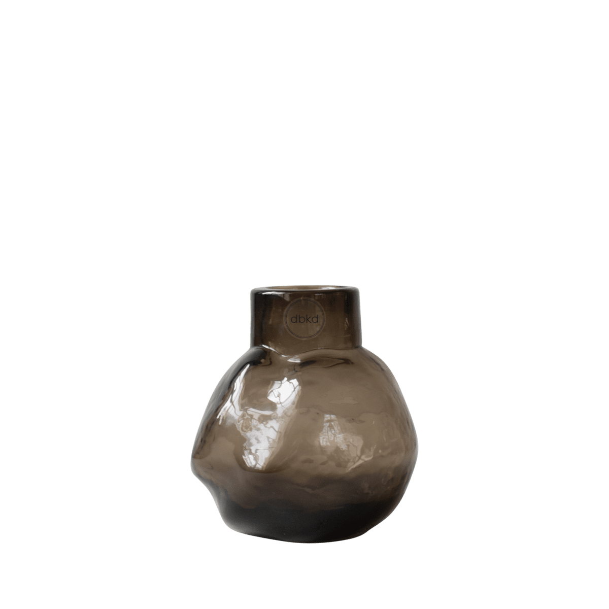 dbkd_20220803b_bunch_mini_brown_vase_cutout.png