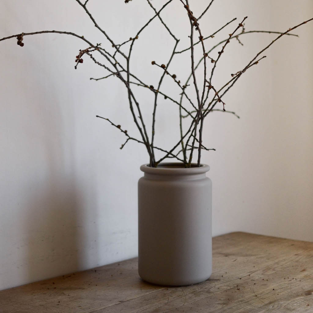 dbkd_aw21_pure_greige_sf02square.jpg