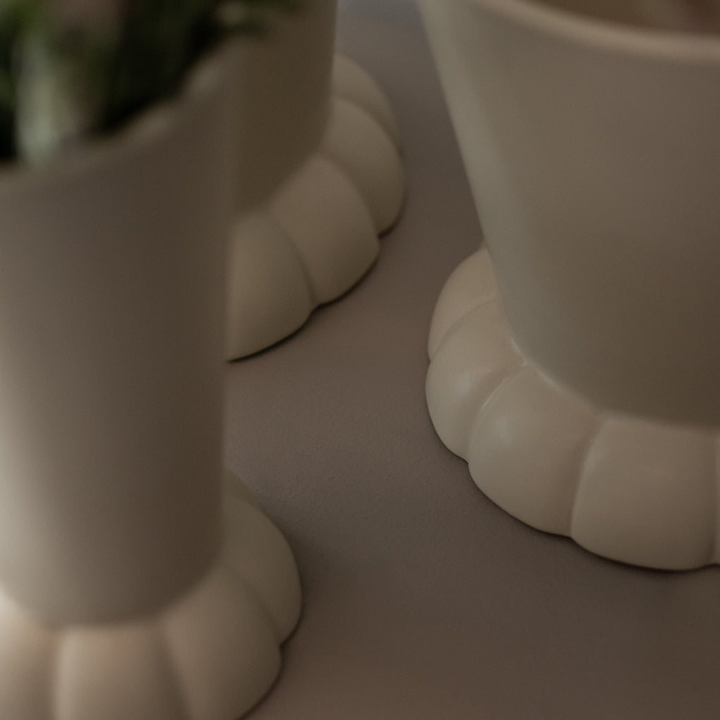 FLORA Kruka Small Ø19, Creme