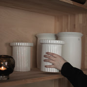 STRIPE POT Kruka shiny white, small